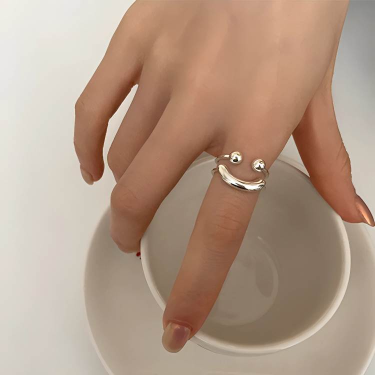 PositiviRingâą | Smiley Justerbar ring
