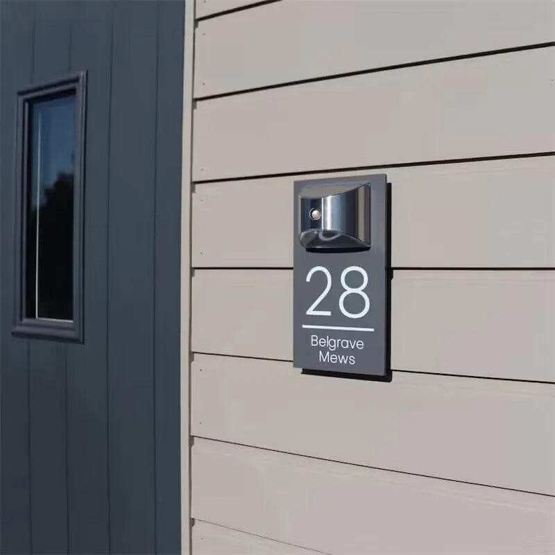 GlowHome⹠| Personlig Modern solcell-dörrplatta - Aurora Stockholm