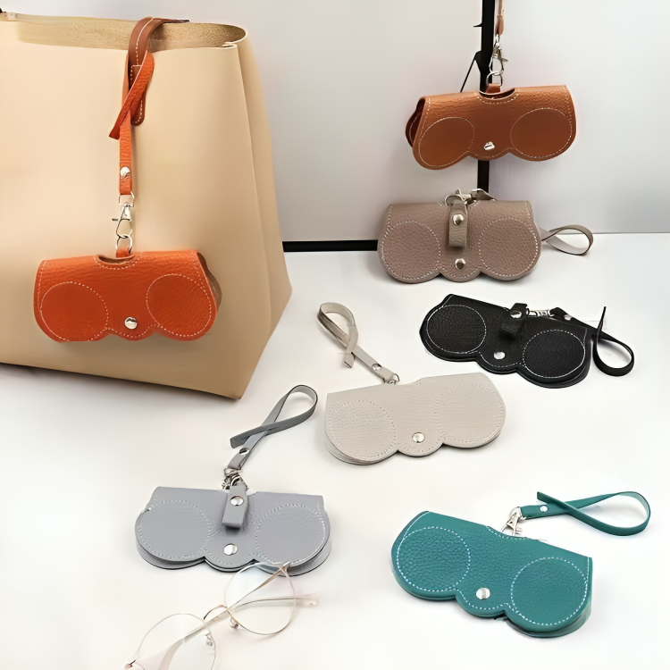 1 + 1 GRATIS IDAG | OptiPouch⹠| Platsbesparande, snyggt fodral för dina solglasögon!