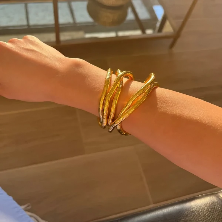MorphChainâą | Flexibelt ormkedjehalsband