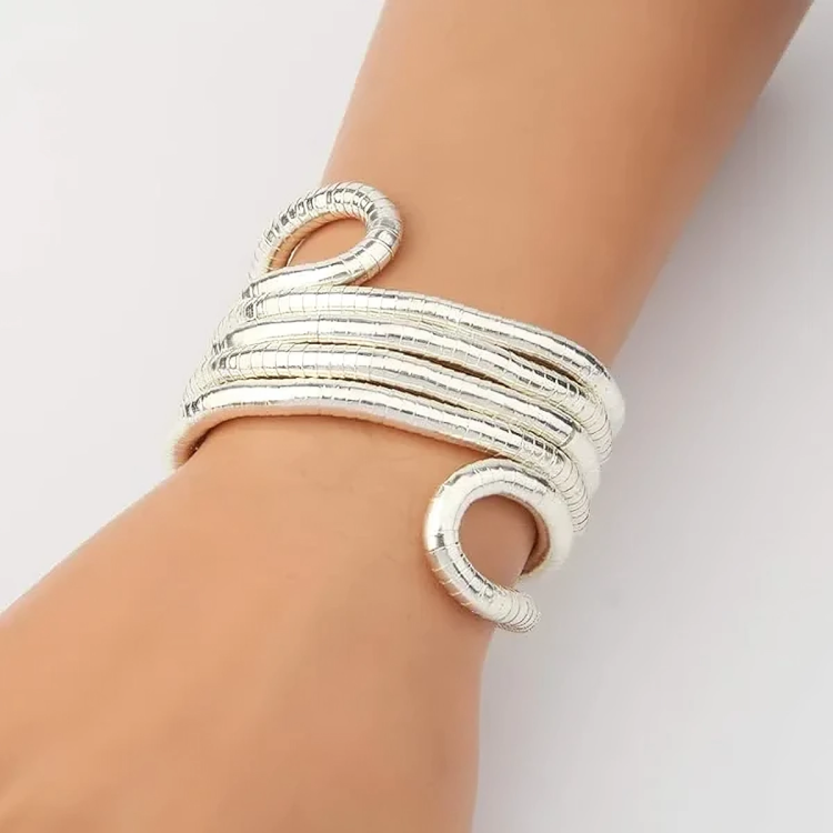 MorphChainâą | Flexibelt ormkedjehalsband