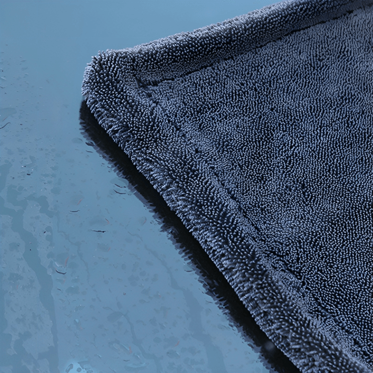 1 + 1 GRATIS IDAG | UltraDryâą | Superabsorberande Mikrofiberhandduk - Aurora Stockholm