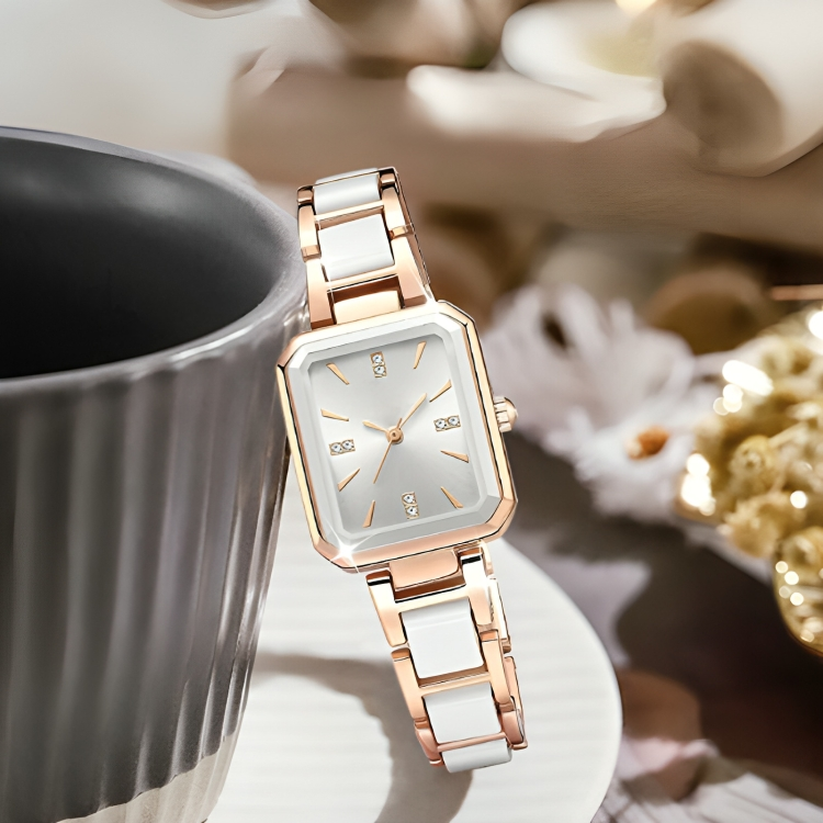 TimeLuxe⹠| Elegant rektangulÀrt kvartsarmbandsur för kvinnor