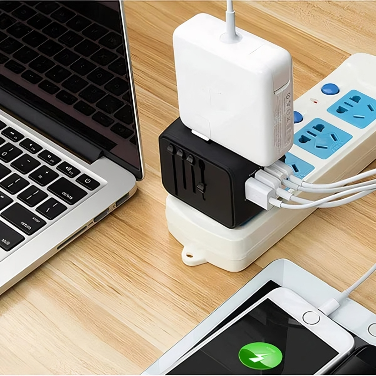 GlobalChargeâą | Multifunktionell reseadapter omvandlare