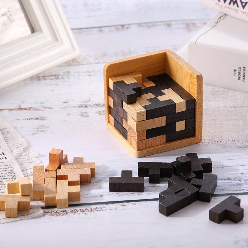 1 + 1 GRATIS | MindMaze⹠| 3D Intelligent TrÀpusselspel - Aurora Stockholm