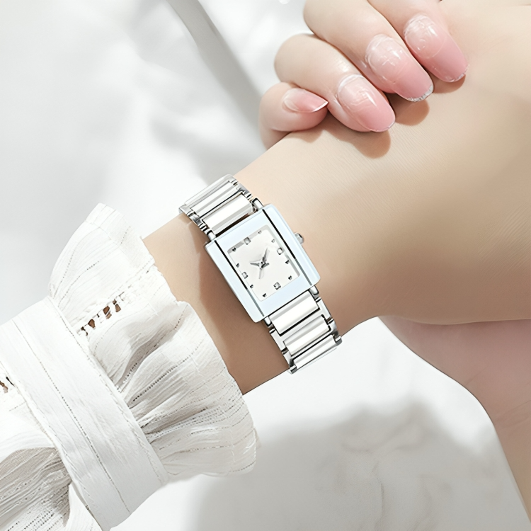 ChronoLuxâą | Lyxigt fyrkantigt armbandsur