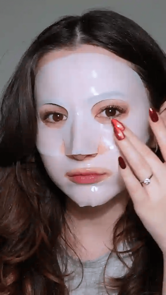 2 + 2 GRATIS IDAG  RevitaGlow™