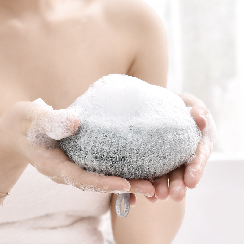 1 + 2 GRATIS IDAG | BloomSoak™ | Rengör skonsamt och lugnar huden!